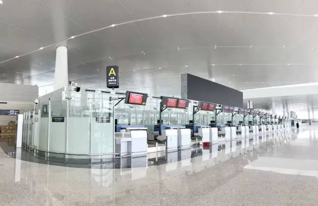 北京機(jī)場(chǎng)無(wú)機(jī)磨石地坪圖片